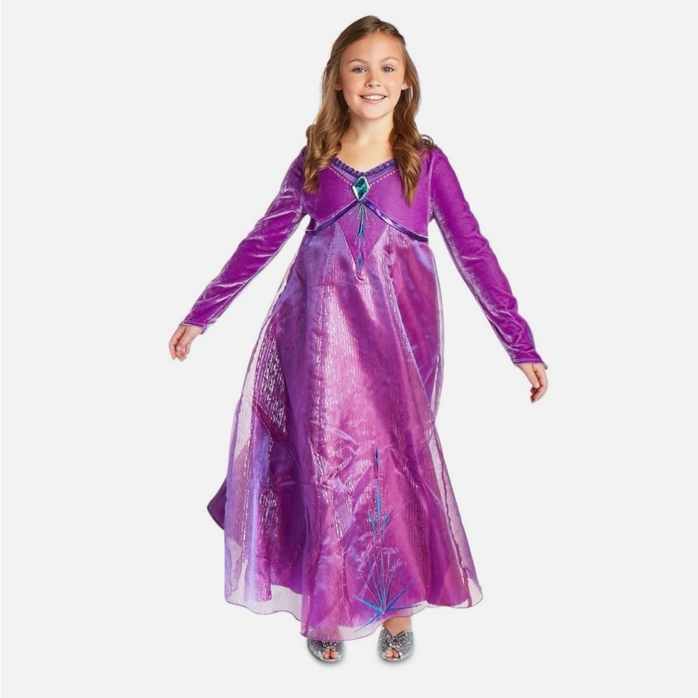 Disney Store Deluxe Elsa “Into the Unknown” Frozen 2 Musical Dress, Size 4T